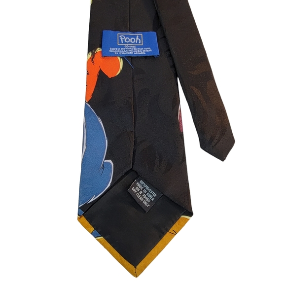 Disney Pooh Winnie the Pooh Tigger and Eeyore Cartoon Men's Tie - Picture 7 of 12